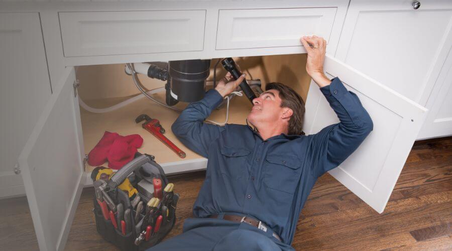 Professional water heater repair in Coolidge, TX